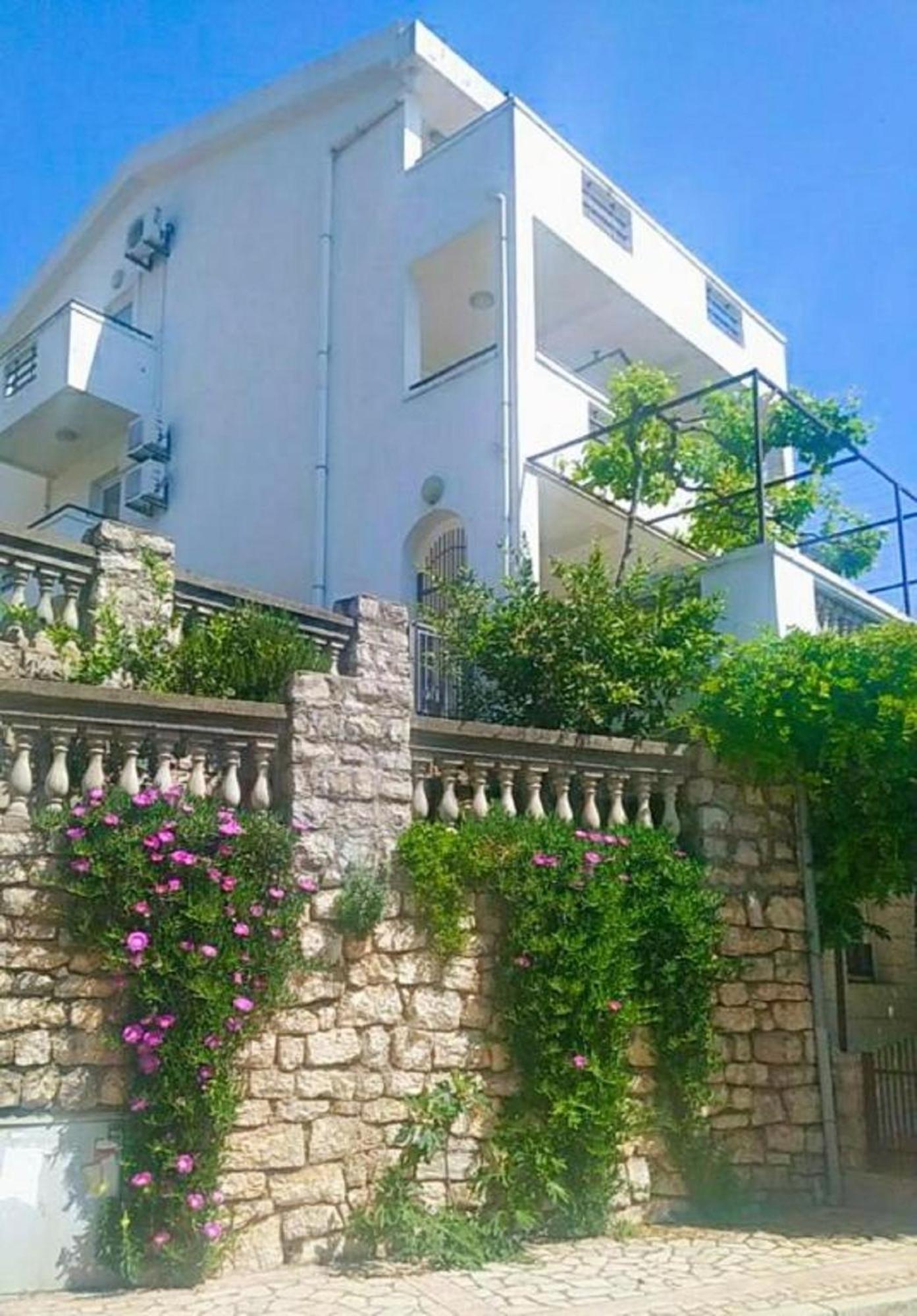 Apartmani Jovanovic Petrovac Dış mekan fotoğraf