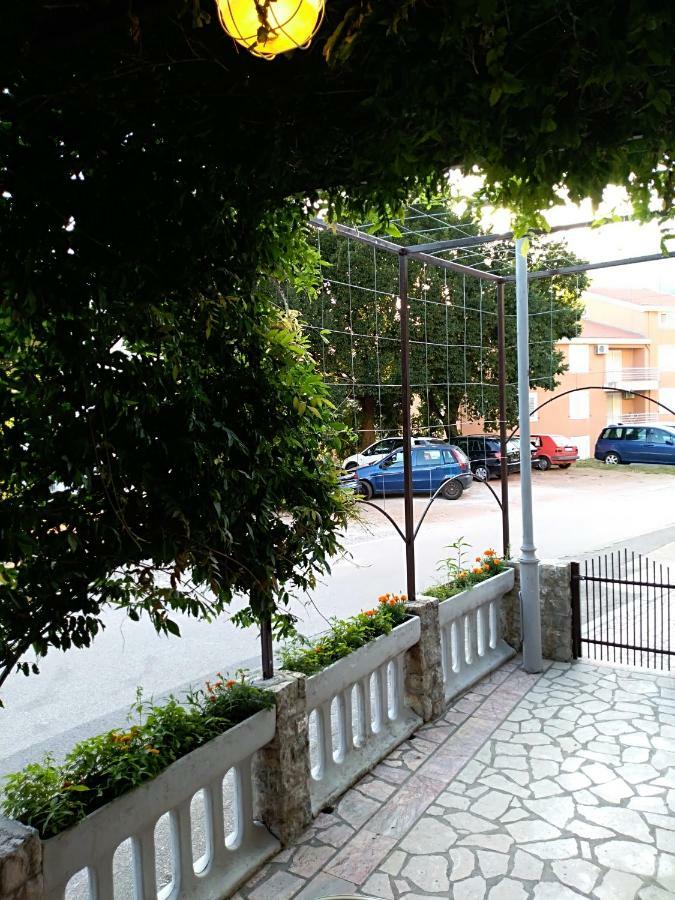 Apartmani Jovanovic Petrovac Dış mekan fotoğraf