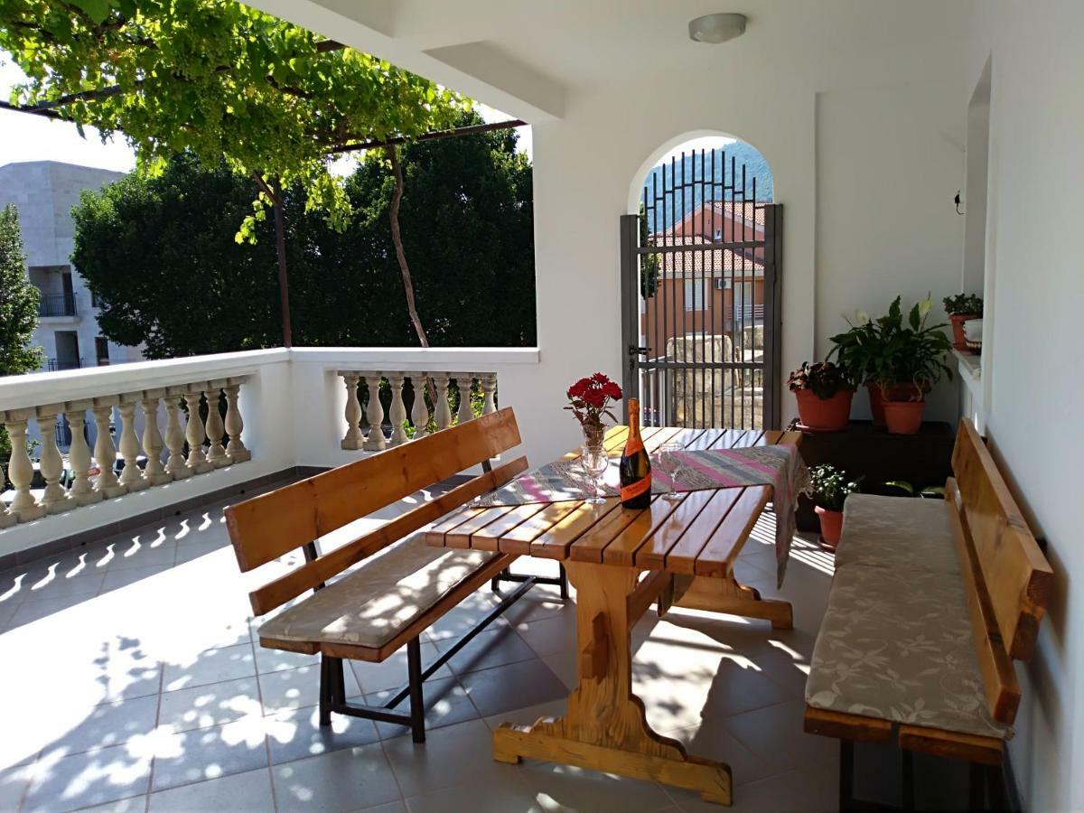 Apartmani Jovanovic Petrovac Dış mekan fotoğraf